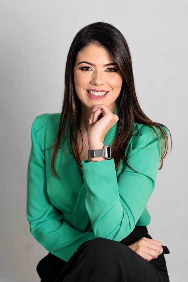 Dra. Aline David